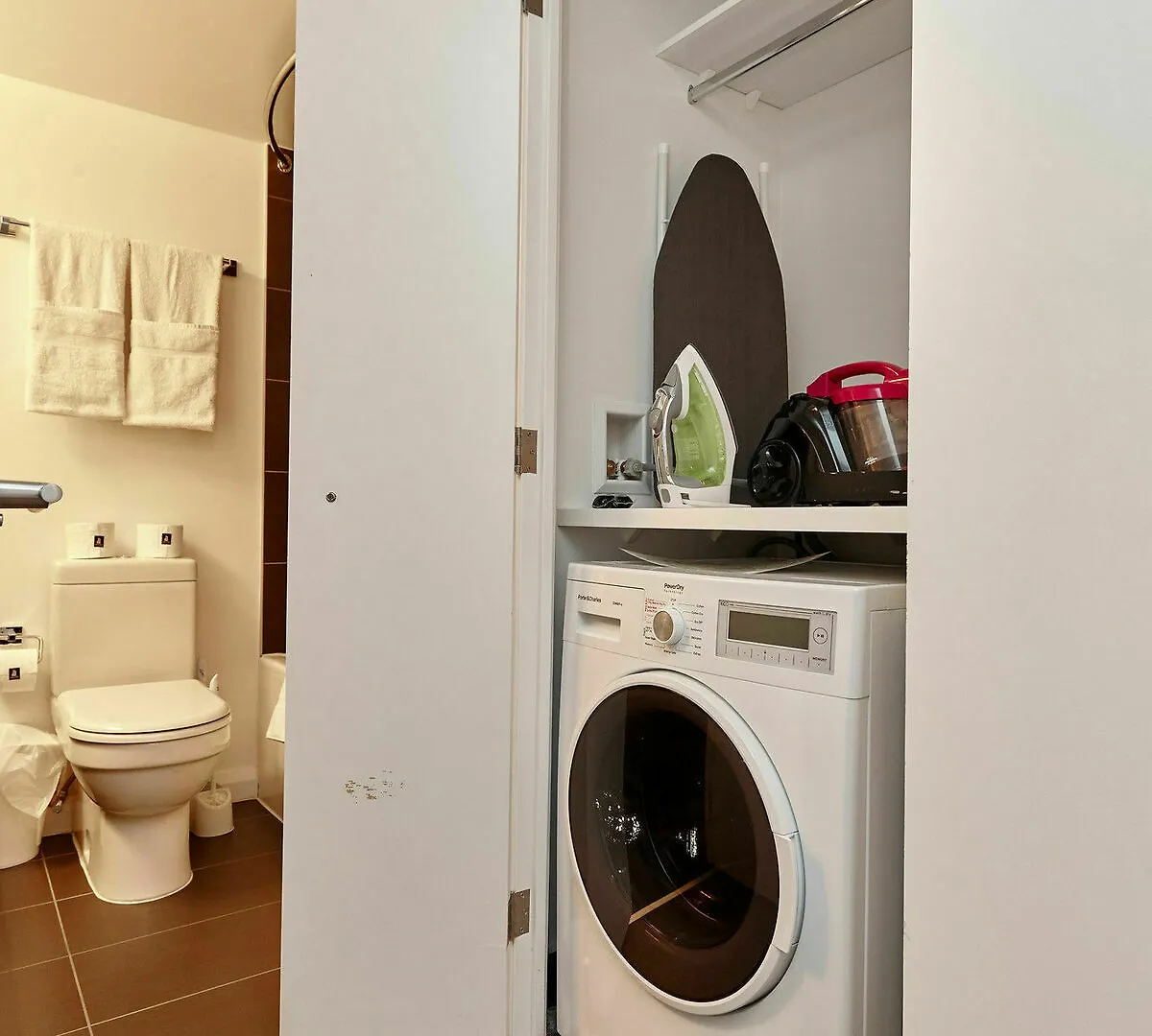 Atlas Suites - Yorkville Furnished Apartments Toronto